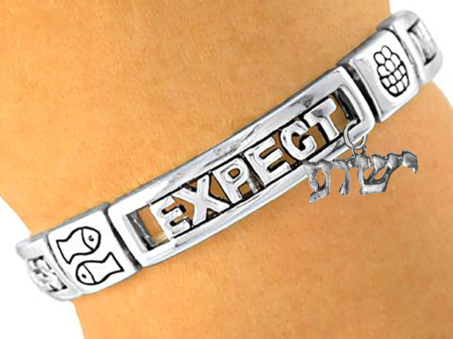 Messianic Yeshua In Hebrew, Expect Miracles Stretch Bracelet, Loaves Of Bread,Fish, Silvertone. What A Wonderful Gift For Yourself, Or Someone Special. Used As A Gift To Someone Who Is Sick, Has Cancer, Lost A Loved One. And For Many Other Reasons.